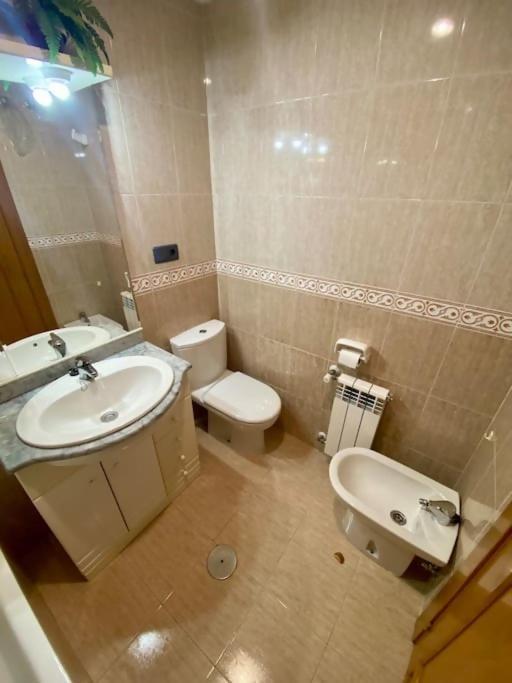 Apt Entre Mar Y Montana Colunga Εξωτερικό φωτογραφία